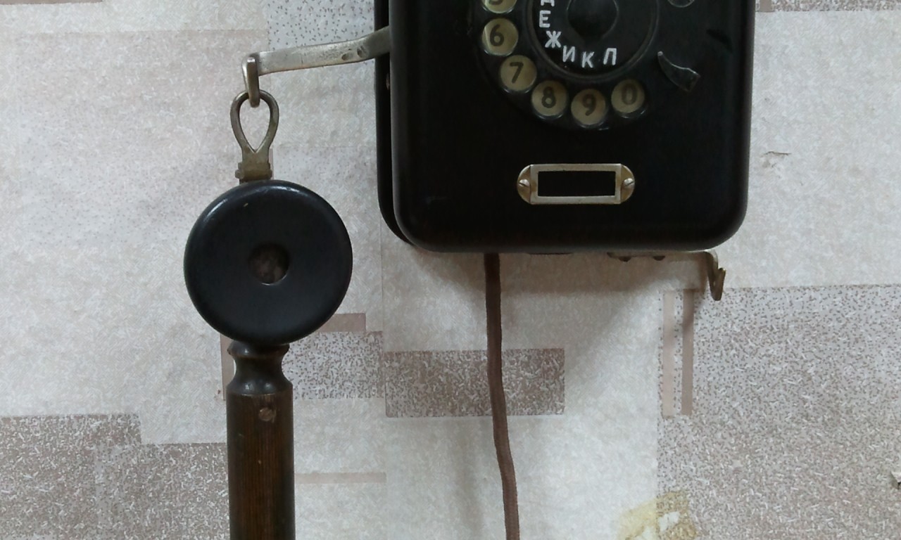 Настенный телефонный аппарат Красная Заря СССР, 1928 г.