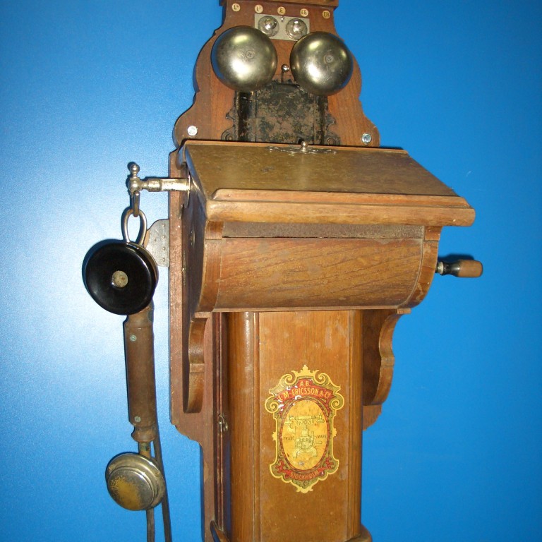 Настенный телефонный аппарат L.M. Ericsson. 1910г.